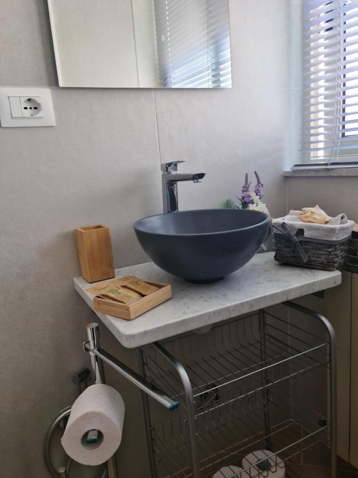 קטאניה Lallarohouse מראה חיצוני תמונה